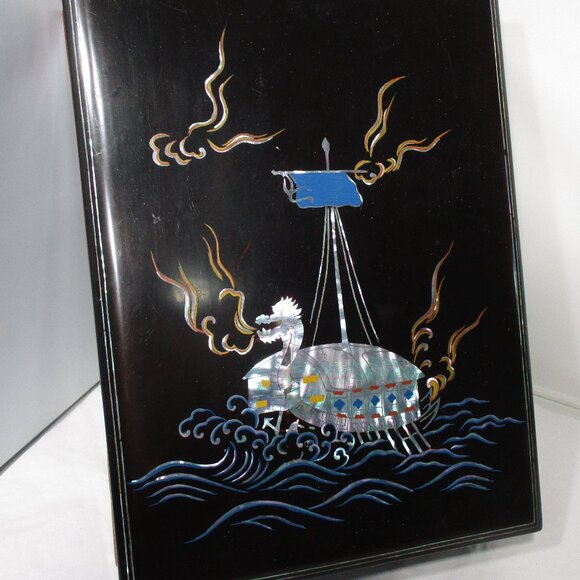 Vintage Korean Black Lacquerware Lacquer Ware Box MOP Inlay Turtle Ship Design - Picture 1 of 11